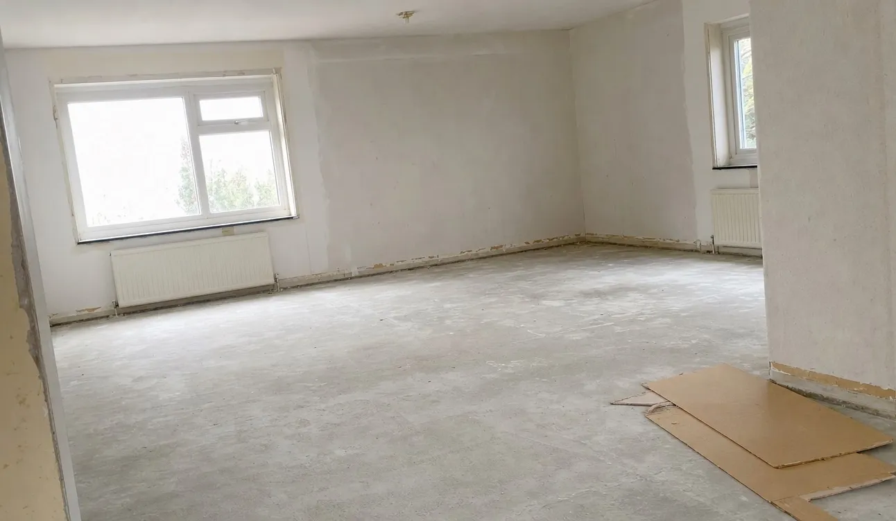 Geräumtes Haus, besenrein zur Übergabe