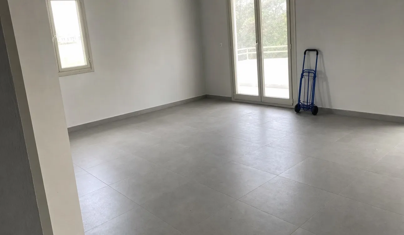 Geräumte Wohnung, besenrein zur Übergabe