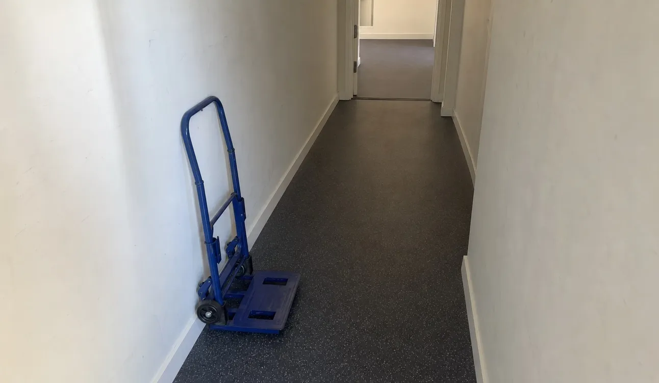 Geräumte Wohnung, besenrein zur Übergabe